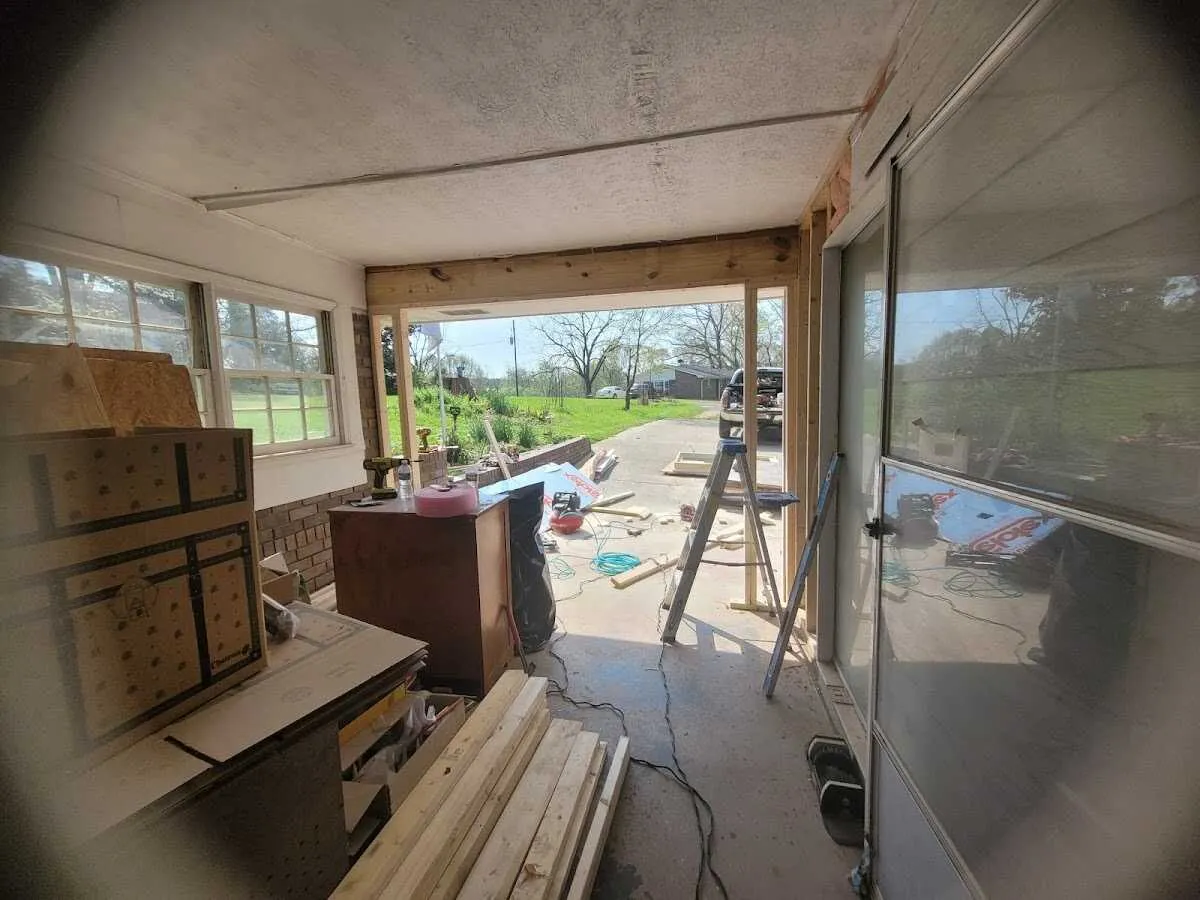 Air movers and dehumidifier for Drying & Dehumidification in Lititz